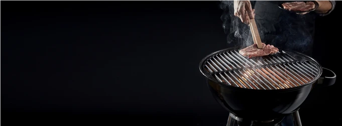 Fournitures De Barbecue Soldes -Fournitures De Barbecue Soldes panoramic banner man cooking over 260nw 604766687 1